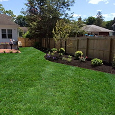 Comprehensive-Lawn-Care-Program-Thoughtfully-Selected-Landscape-Plantings 0